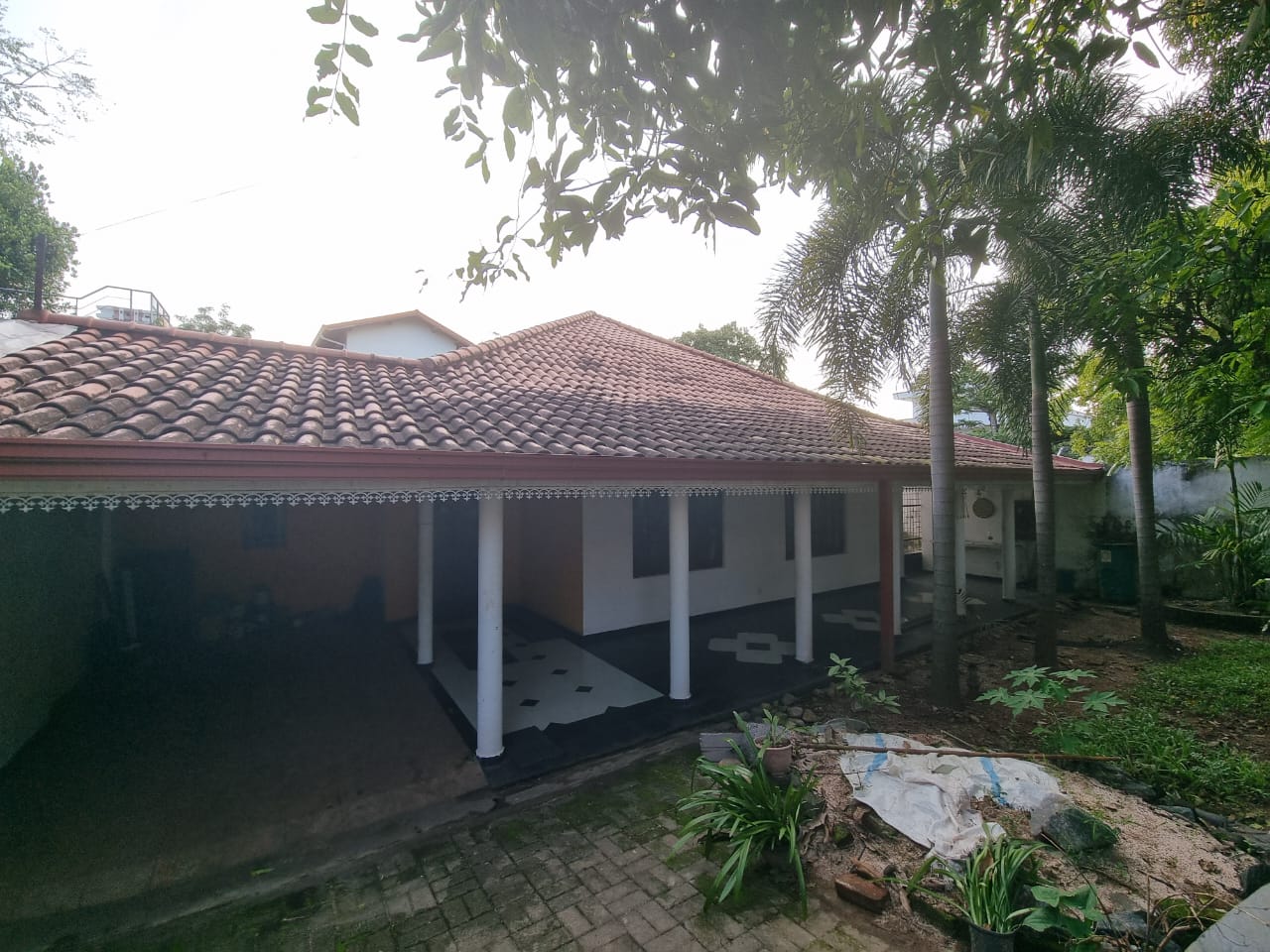 Prime Residential LAND in Kirulapona, Colombo 5 — image 1